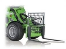 Avant attachment - Pallet fork with side shift