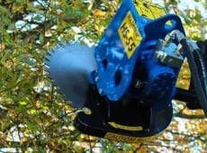 Avant attachment - Slanetrac HS 55 saw head