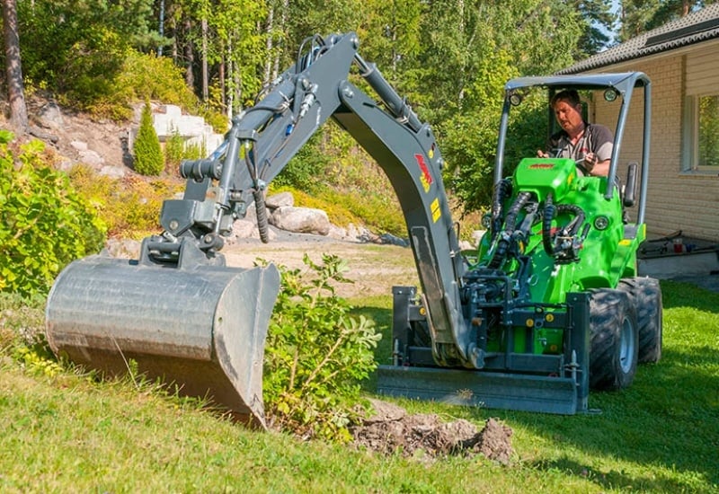 Backhoe 260 - 1