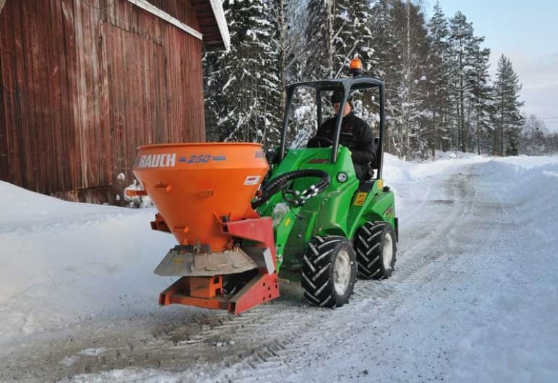 Centrifugal sand/salt spreader - 4