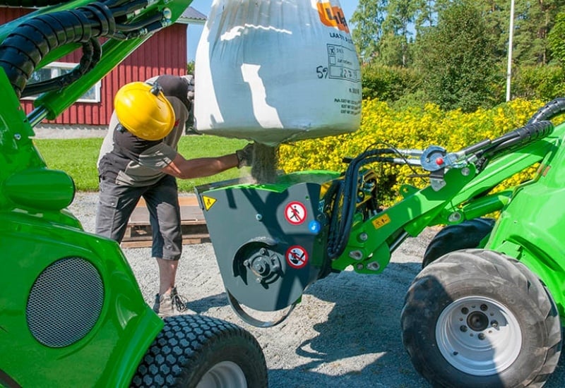 Concrete mixing bucket - 4