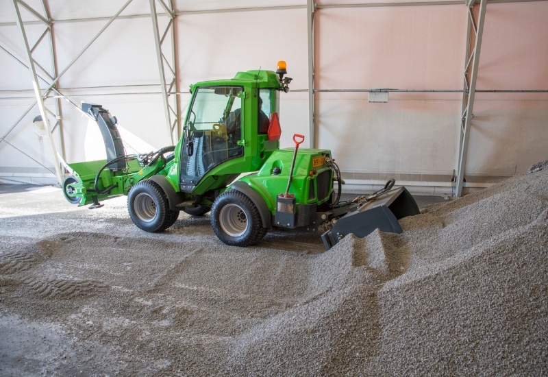 Salt Front Loader Sand/Salt Spreader | Loader Attachment | Avant NZ