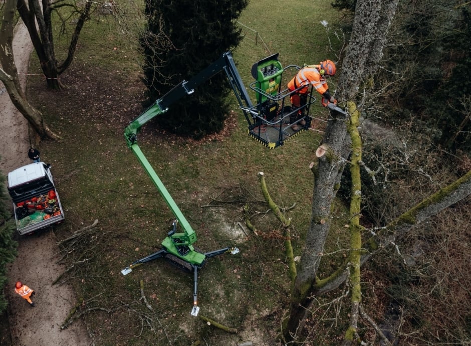 Leguan self-propelled platform