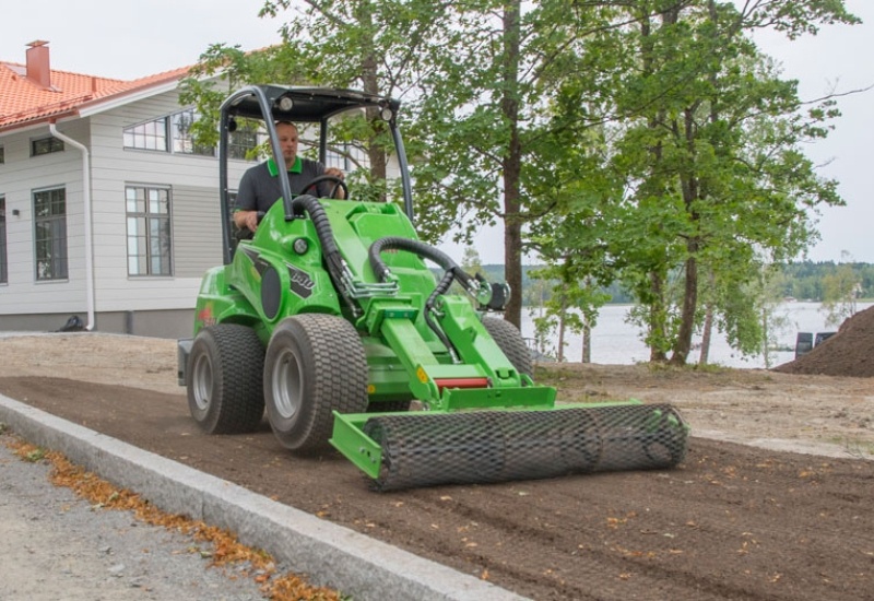 Roller Compactor | Loader Attachment | Avant NZ
